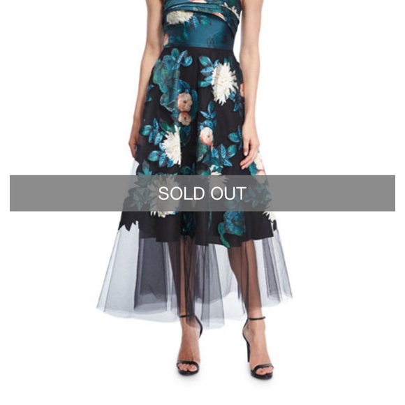 sachin& Babi size 6 gown